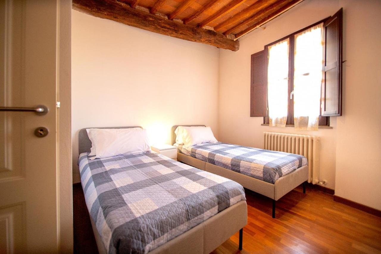 Serena Apartment, Cosy Close Center Town Lucca Exterior photo