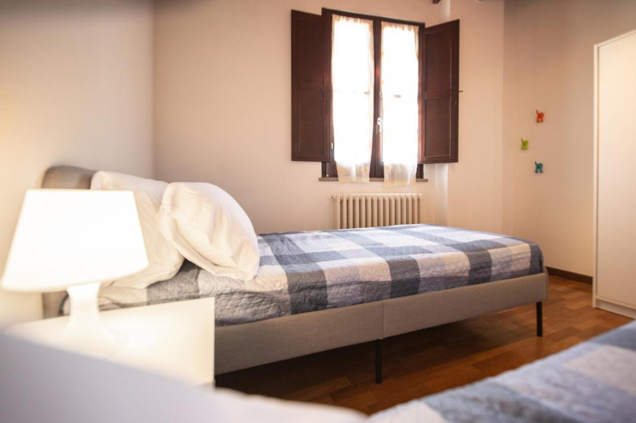 Serena Apartment, Cosy Close Center Town Lucca Exterior photo